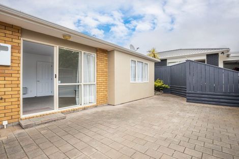 Photo of property in 10 Richmond Street, Fitzroy, New Plymouth, 4312