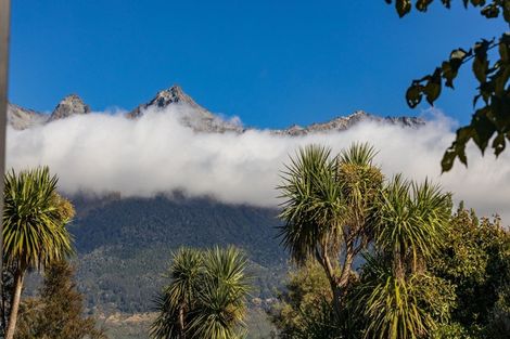 Photo of property in 33 Oban Street, Glenorchy, 9372