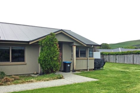 Photo of property in 21 Bridesdale Drive, Lake Hayes, Queenstown, 9304