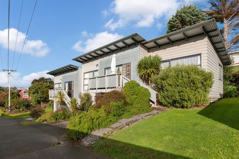 Photo of property in 79c Verbena Road, Birkdale, Auckland, 0626