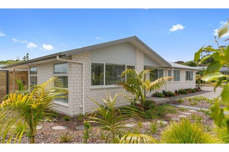 Photo of property in 9 Park Rise, Mangawhai Heads, Mangawhai, 0505