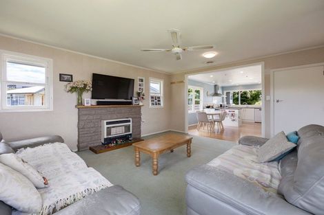 Photo of property in 10 Paulette Place, Queenwood, Hamilton, 3210