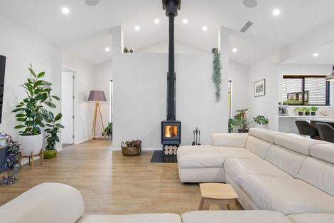 Photo of property in 17 Rosa Villa Lane, Puhoi, Warkworth, 0994