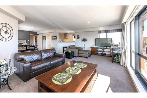 Photo of property in Gloucester Towers, 12/28 Gloucester Street, Christchurch Central, Christchurch, 8013