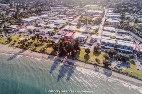 Photo of property in Ocean Breeze Apts, 6/16 Beach Front Lane, Browns Bay, Auckland, 0630
