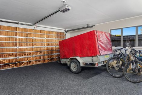 Photo of property in 27 The Fairway, Whakatane, 3120