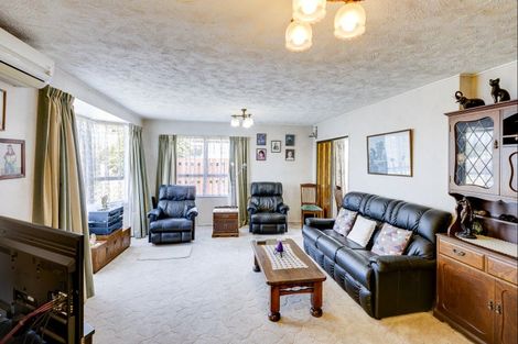 Photo of property in 38 Glamorgan Avenue, Tamatea, Napier, 4112