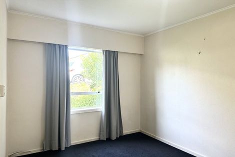 Photo of property in 10 Black Rock Road, Newlands, Wellington, 6037