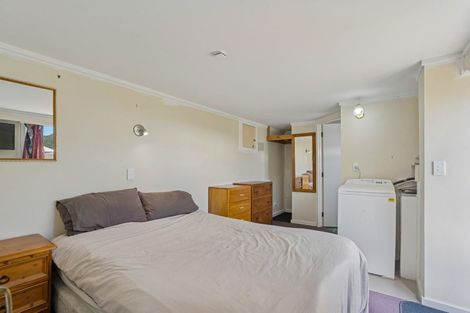 Photo of property in 68 Wesney Terrace, Kingston, Athol, 9793