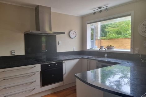 Photo of property in 10 Palm Grove, Belmont, Lower Hutt, 5010