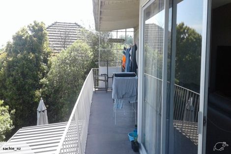 Photo of property in 72 Dyers Pass Road, Cashmere, Christchurch, 8022