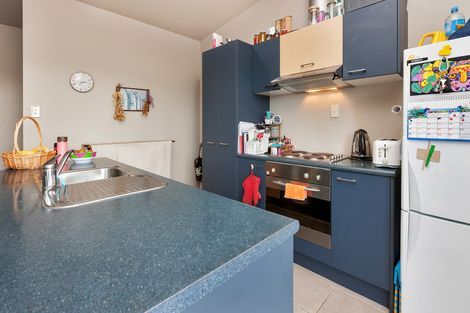 Photo of property in 79c Verbena Road, Birkdale, Auckland, 0626