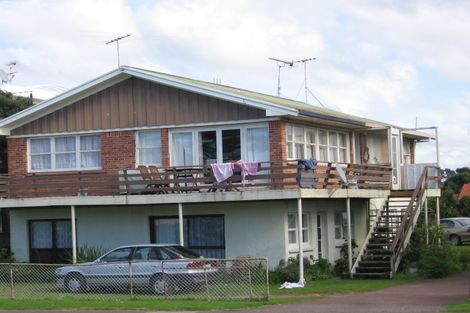 Photo of property in 250 Hibiscus Coast Highway, Orewa, 0931
