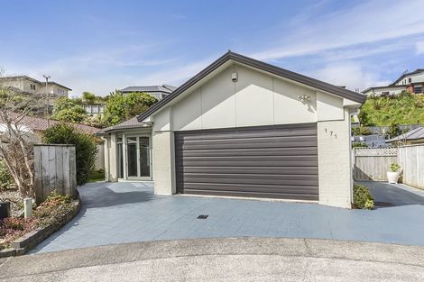 Photo of property in 171 Woodman Drive, Tawa, Wellington, 5028