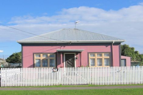 Photo of property in 4 Hillary Street Foxton Horowhenua District