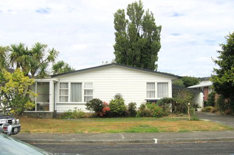 Photo of property in 8 Ruru Crescent, Heretaunga, Upper Hutt, 5018