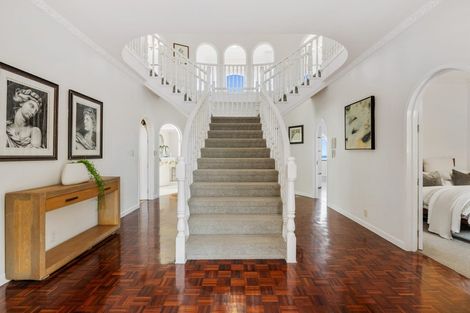 Photo of property in 10 Cliff Road, Torbay, Auckland, 0630