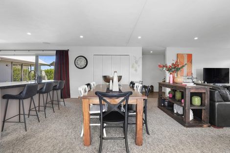 Photo of property in 11 Royal Coachman Drive, Nukuhau, Taupo, 3330