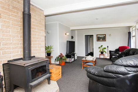 Photo of property in 16 Worsley Street, Tamarau, Gisborne, 4010