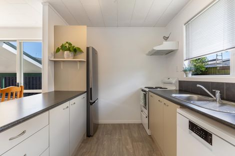 Photo of property in 1/81 Archmillen Avenue, Pakuranga Heights, Auckland, 2010