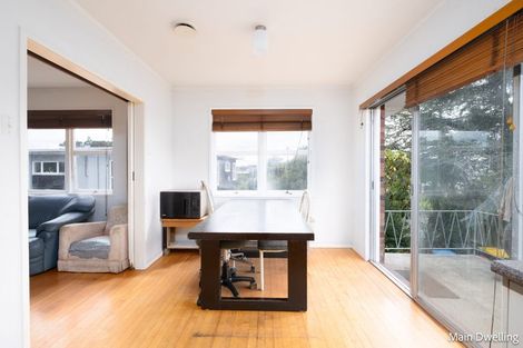 Photo of property in 486 Don Buck Road, Massey, Auckland, 0614