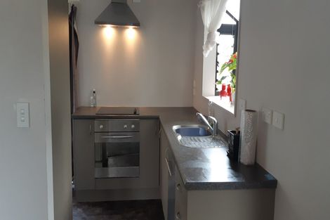 Photo of property in 28 Miriam Corban Heights, Henderson, Auckland, 0612