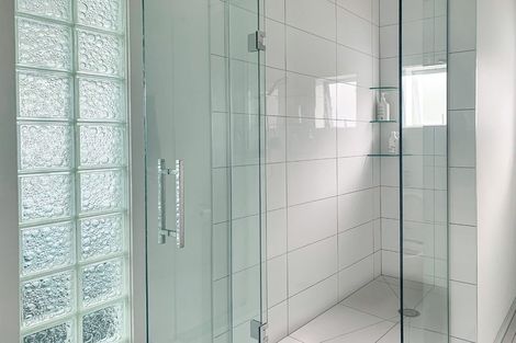 Photo of property in 10 Makorori Beach Road, Makorori, Gisborne, 4073