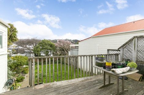 Photo of property in 10 Hiropi Street, Newtown, Wellington, 6021