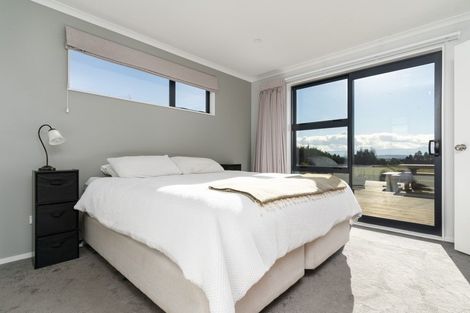 Photo of property in 24 Fraters Road, Martinborough, 5781