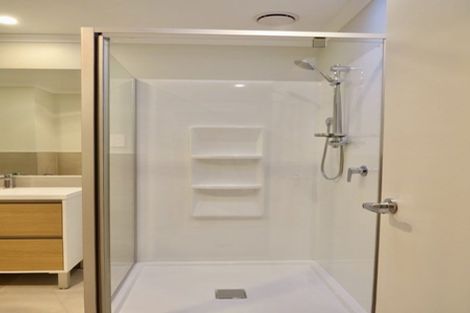 Photo of property in 49 O'meara Street, Swanson, Auckland, 0614