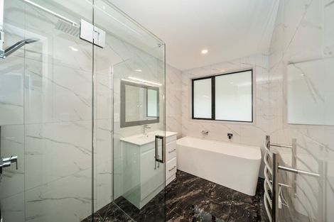 Photo of property in 3 Frederick Place, Whalers Gate, New Plymouth, 4310