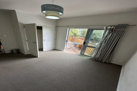 Photo of property in 72 Kervil Avenue, Te Atatu Peninsula, Auckland, 0610