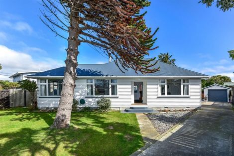 Photo of property in 428 Pine Avenue, South New Brighton, Christchurch, 8062