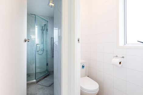 Photo of property in 68 Willis Road, Papakura, 2110