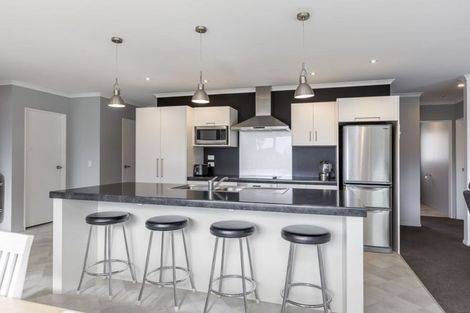 Photo of property in 12 Kuaka Crescent, Mangawhai, 0505