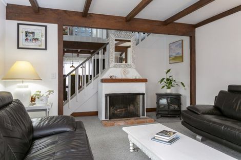 Photo of property in 61 Chesham Avenue, Waipahihi, Taupo, 3330