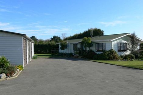 Photo of property in 96 Buller Road, Levin, 5571
