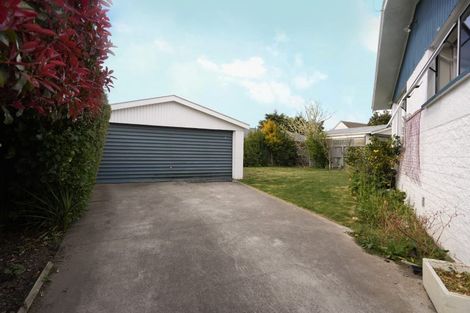 Photo of property in 24 Kent Lodge Avenue, Avonhead, Christchurch, 8042