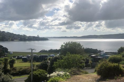 Photo of property in 12 Komiti Road, Tinopai, 0593