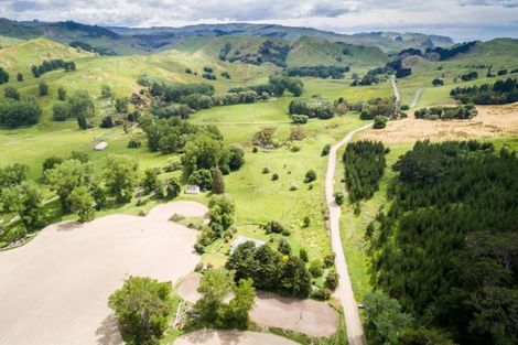 Photo of property in 402 Mangakuri Road, Kairakau, Havelock North, 4295