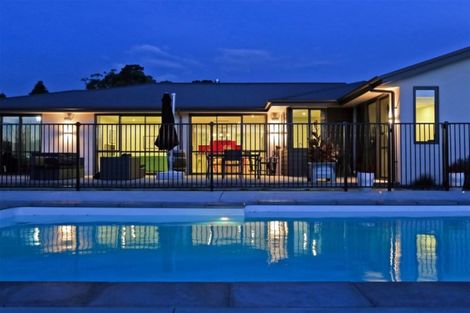 Photo of property in 4 Kempton Park Lane, Havelock North, 4130