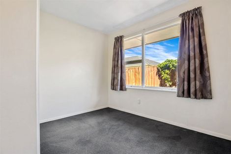 Photo of property in 3/78 Middlepark Road, Sockburn, Christchurch, 8042