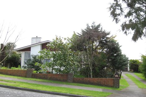 Photo of property in 3 Erica Place, Bell Block, New Plymouth, 4312