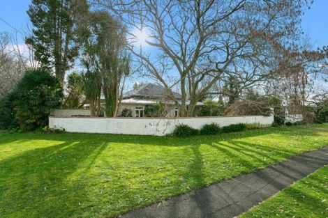 Photo of property in 263 Shakespeare Street, Leamington, Cambridge, 3432