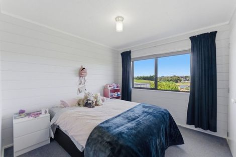 Photo of property in 13d Kipling Drive, Whalers Gate, New Plymouth, 4310