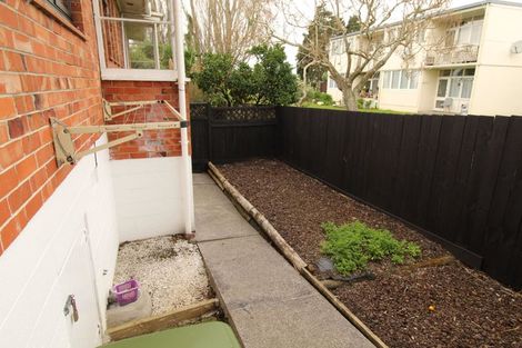 Photo of property in 5/221 Mount Smart Road, Onehunga, Auckland, 1061