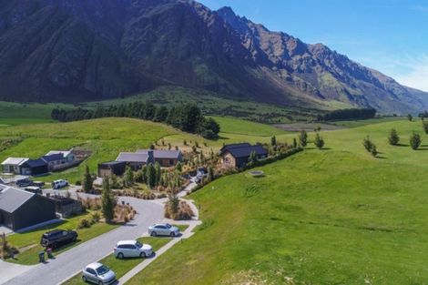 Photo of property in 29 Pendeen Crescent, Jacks Point, Queenstown, 9371
