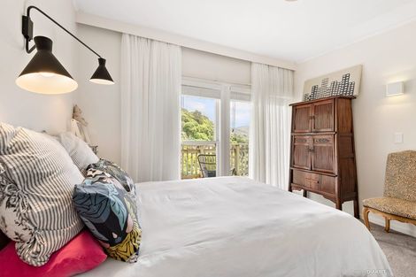 Photo of property in 11 Waiapu Road, Kelburn, Wellington, 6012