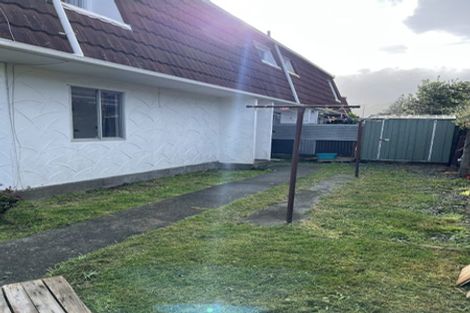 Photo of property in 8a Wainui Road, Waiwhetu, Lower Hutt, 5010