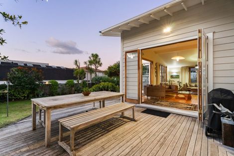 Photo of property in 7 Domett Avenue, Epsom, Auckland, 1023